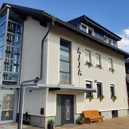 Apartma Ajja Šenčur المظهر الخارجي الصورة